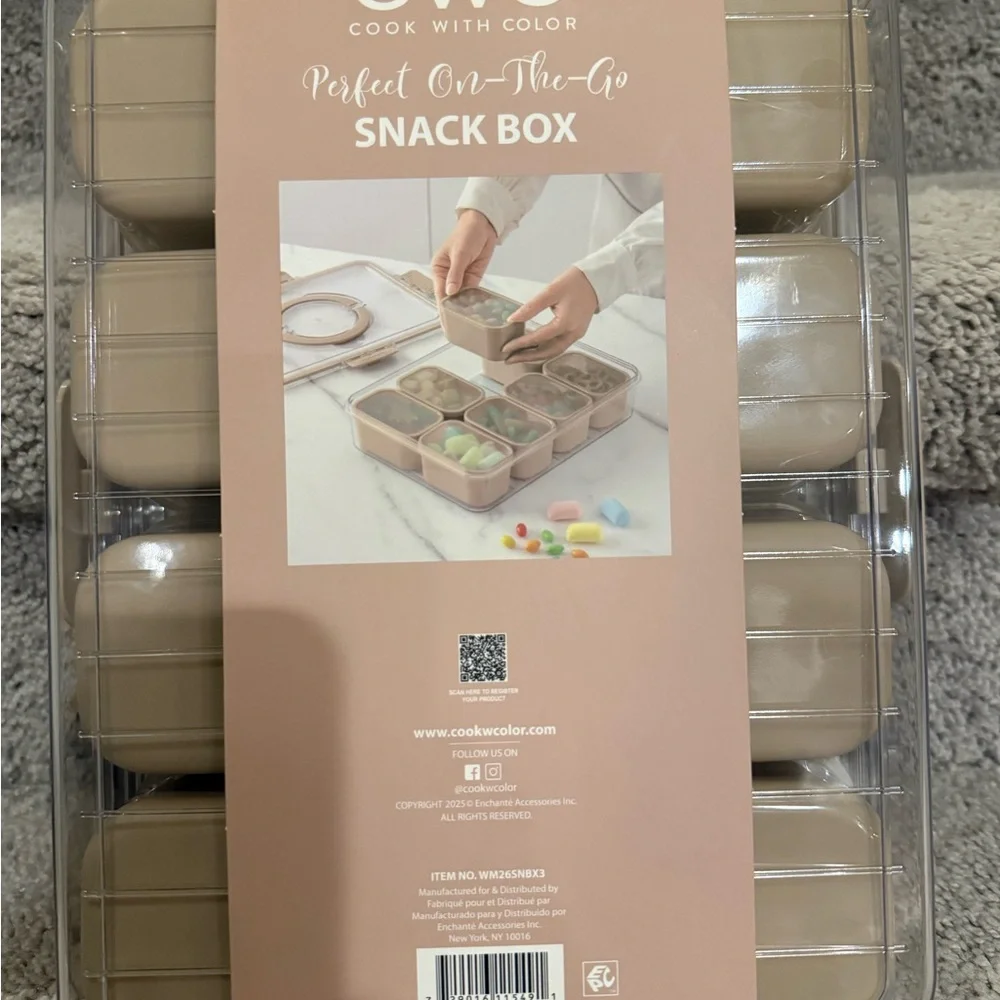 CWC Tan Snack Box with Compartments - Picture 5 of 6